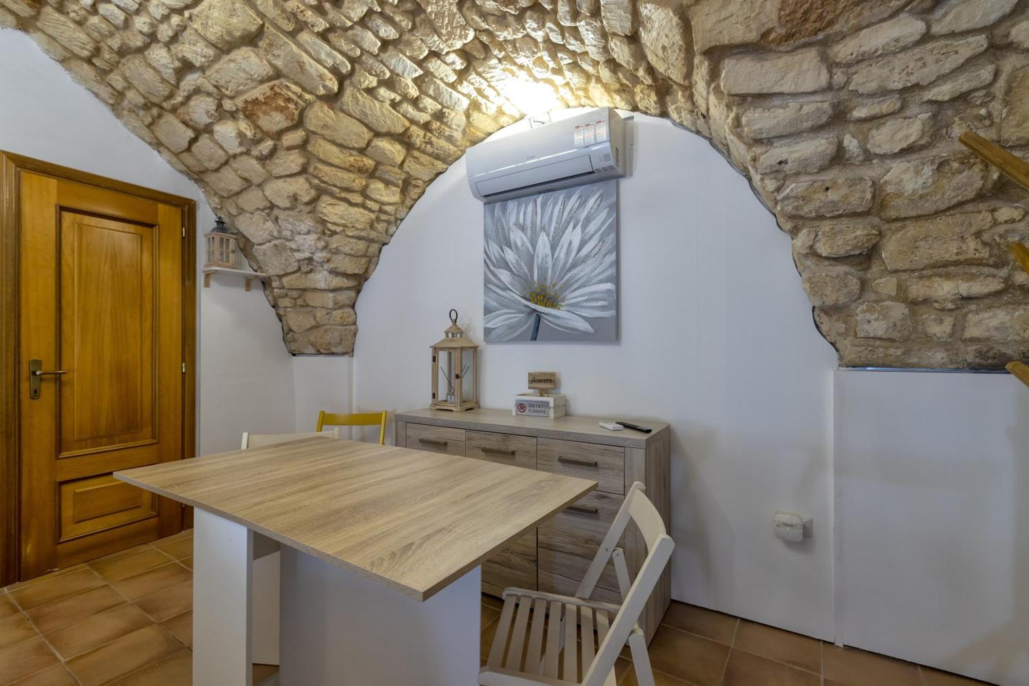 La Casetta Di Pietra Sassari Exterior foto